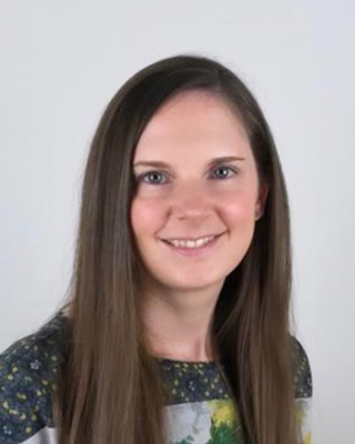 Photo of Kira Bradbeer, Counsellor, MSc, MBACP Accred