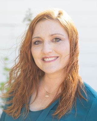 Photo of Rebekah Rogers, Associate Clinical Social Worker, MA, MSW, ASW