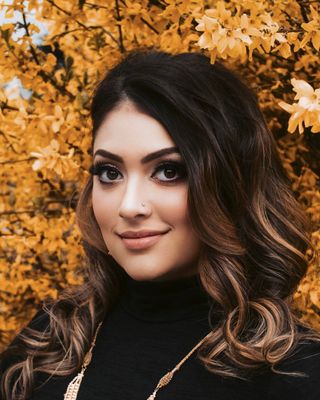 Photo of Aisha Qadri - Aisha Qadri, Clinical Social Work/Therapist, LSWAIC, MSW