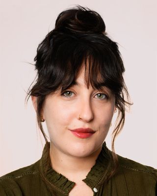 Photo of Juli Teitler, Art Therapist, MPS, ATR-BC, LCAT, LPAT