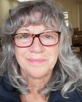 Photo of Laura Bradley, Counsellor, MBACP