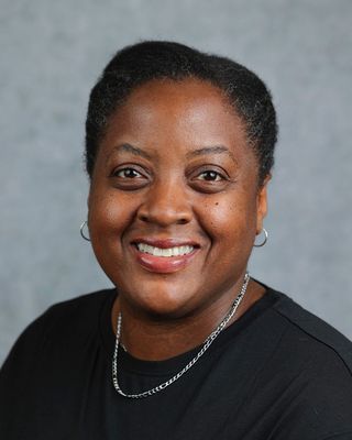 Photo of Dr. Lynn Charles, Psychologist, PsyD, LICSW
