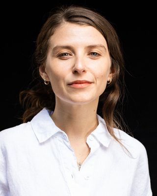 Photo of Ali Everett, Clinical Social Work/Therapist, LMSW