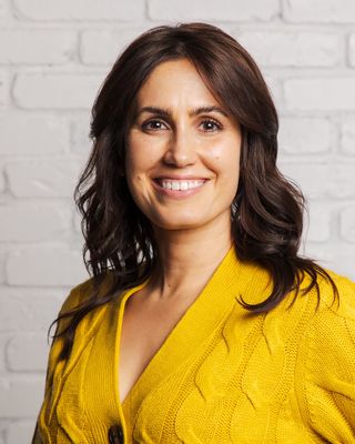 Photo of Shannee Davidson, Marriage & Family Therapist, LMFT, CCTP-II, CGP