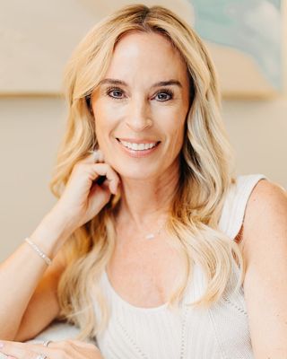 Photo of Kendra Pinamonti, Marriage & Family Therapist, LMFT, MA