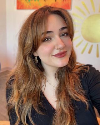 Photo of Engi Begi, Licensed Mental Health Counselor, LMHC