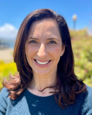 Photo of Emily Schiller, Psychologist, PsyD