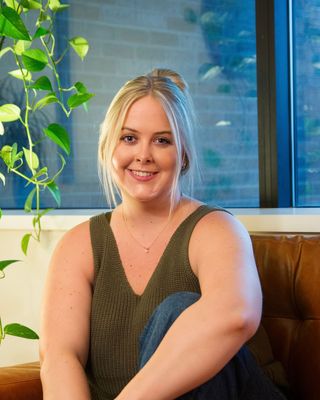 Photo of Bailey Zehren, Clinical Social Work/Therapist, MSW, LSCSW