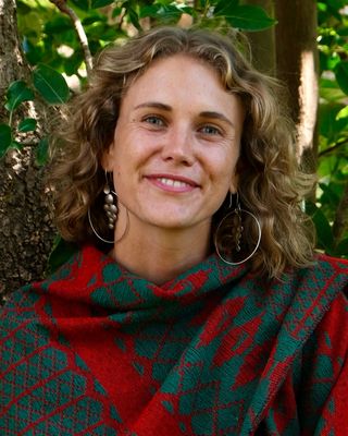 Photo of Emma Louise Grover, Registered Counsellor, BSocSci Hons