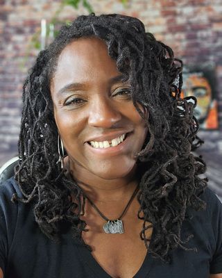 Photo of Rogjett Peterson, Clinical Social Work/Therapist, LLMSW