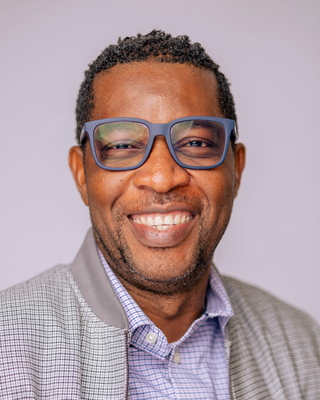 Photo of Ayodele Amadu, Marriage & Family Therapist, LMFT