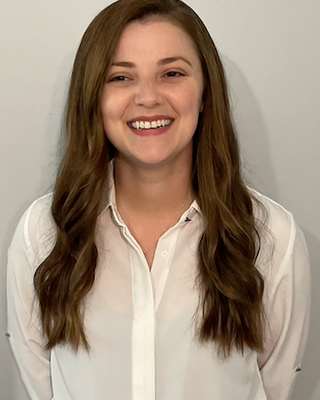 Photo of Emily Lee, Licensed Professional Counselor, LPC