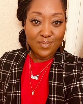 Photo of Shantila Marie Caston, Clinical Social Work/Therapist, MSW, LISW