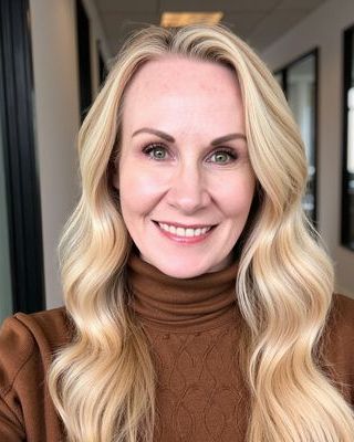 Photo of Nicolette Perrin, Psychiatric Nurse Practitioner, MS, PMHNP
