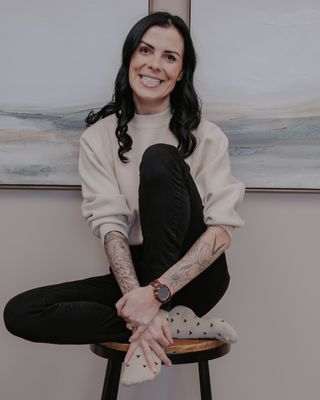 Photo of Lori Bacque, Registered Provisional Psychologist, BA, MACP