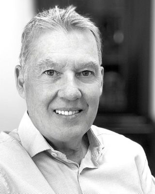 Photo of Andrew David Kirby, Psychotherapist, PhD, PBANZ