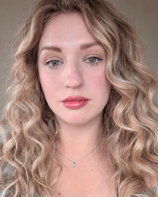 Photo of Sarah Larsen, Counselor, LIMHP, LIPC, LCPC