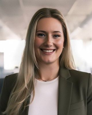 Photo of Sierra Schmidt, Registered Psychotherapist (Qualifying), BA Hons