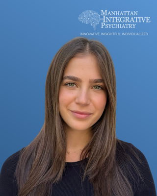 Photo of Daniella Dombey, MHC-LP
