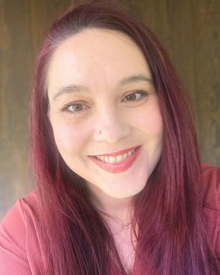 Photo of Natasha Red, Clinical Social Work/Therapist, LICSWA