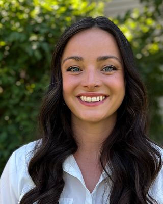 Photo of Amber Andrews, Counselor, MA, LAC
