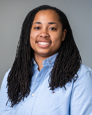 Photo of LaShana Dabney, Licensed Master Social Worker, LMSW