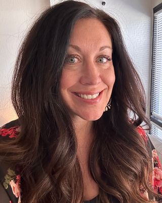 Photo of Carrie Holmes, Clinical Social Work/Therapist, MSW, LCSW