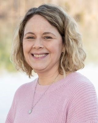 Photo of Wendy Broadstreet, Licensed Clinical Mental Health Counselor Associate, MS, LCMHCA