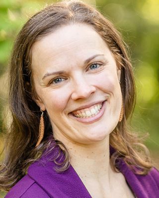 Photo of Stephanie Prymas, Counselor in Rockville, MD