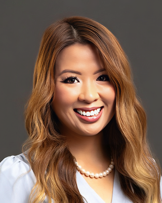 Photo of Tran Le, Licensed Professional Counselor, LPC