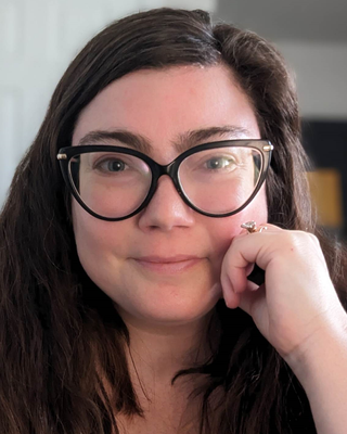 Photo of Lindsay Ryan, Registered Psychotherapist, MACP, BA Hons