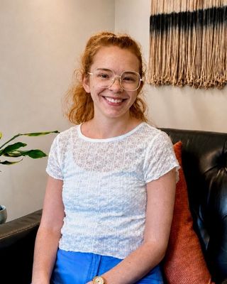 Photo of Maggie Foster, Clinical Social Work/Therapist, LICSW