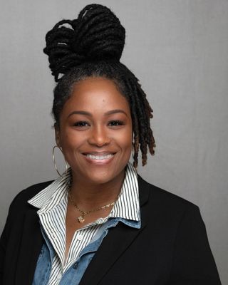 Photo of Shenika L Brown, Psychiatric Nurse Practitioner, PMHNP