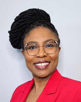 Photo of Gloria Adjei, Psychiatric Nurse Practitioner, PMHNP