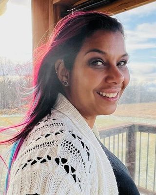 Photo of Janna K Comrie, Registered Psychotherapist, BA, MA, CFRC