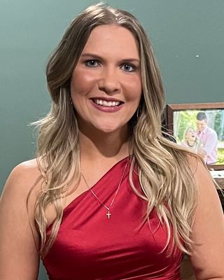 Photo of Cate Dennis, Pre-Licensed Professional, MEd , P-LPC