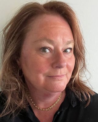 Photo of Amanda Hawkins, Counsellor, MBACP