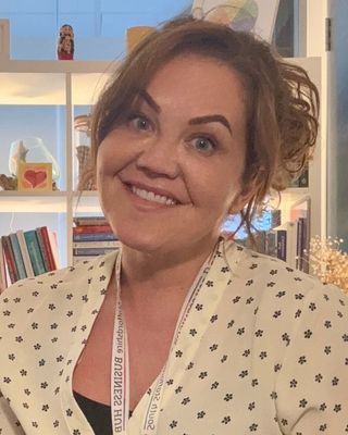 Photo of Dr Sophie Gwinnett, Psychologist, HCPC - Clin. Psych.