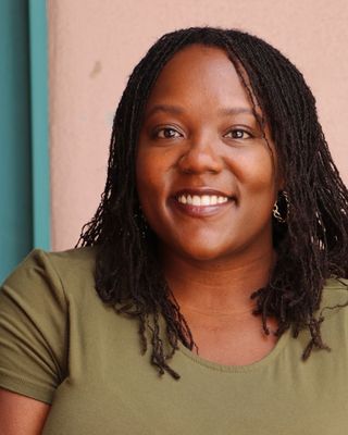 Photo of Tylecia Luper, Pre-Licensed Professional, Intern