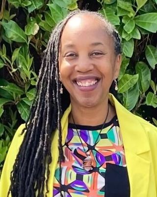 Photo of Judith Desbonne, Psychotherapist, FHGI