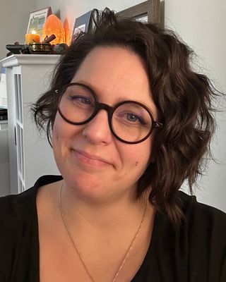 Photo of Jessica Curran, Registered Psychotherapist, MSc, MACP