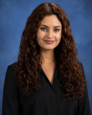 Photo of Elise Pires, Registered Social Worker, MSW, RSW
