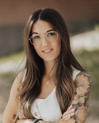 Photo of Averie Lucero, Pre-Licensed Professional, CMHC-I