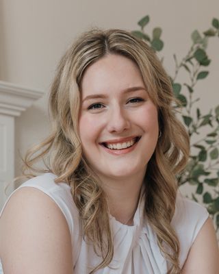 Photo of Sierra Schmidt, Registered Psychotherapist (Qualifying), MA