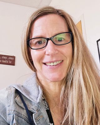 Photo of Dina Huth, Licensed Professional Counselor, LPC