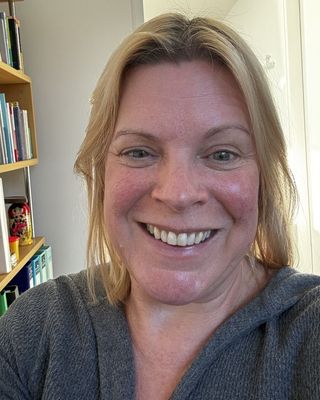 Photo of Jenni Beckwith, Counsellor in Hove, England