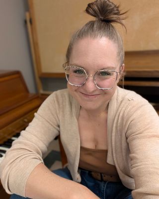 Photo of Jennifer Salowitz - Rebel Heart Therapy, LLC, Clinical Social Work/Therapist, LMSW-C