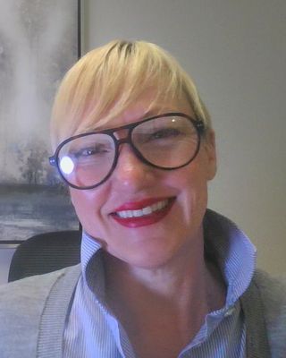 Photo of Alisha Renee Ward, Licensed Professional Clinical Counselor, LPCC, LCADC