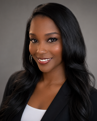 Photo of Shannah Edmonds, Clinical Social Work/Therapist, LCSWC
