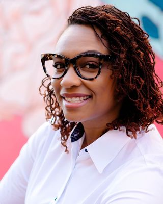 Photo of Tiffany Freeman-Scott, Psychiatric Nurse Practitioner, MSN, PMHNP, FNP